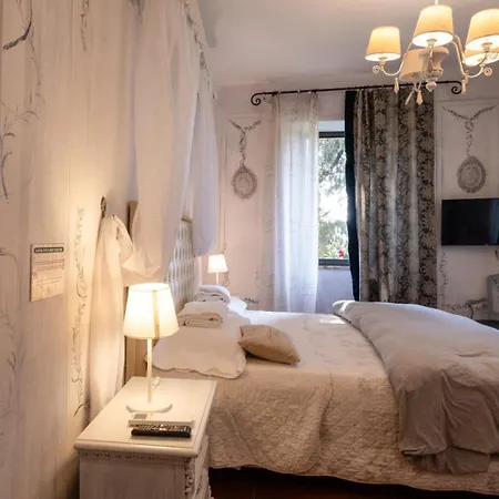 Il Castagnolo Country Bed & Breakfast